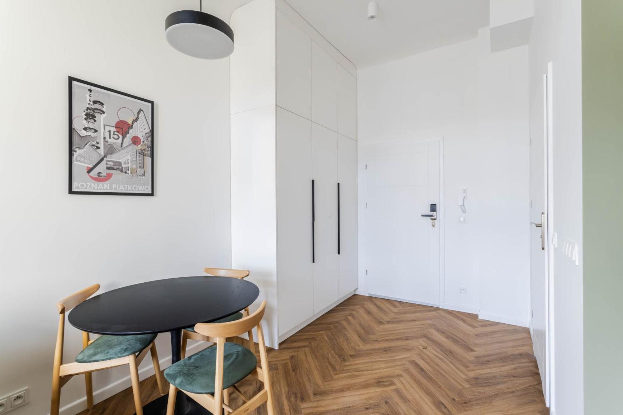Przytulne I Komfortowe Studia Very Berry W Poznaniu By Noclegi Renters Экстерьер фото
