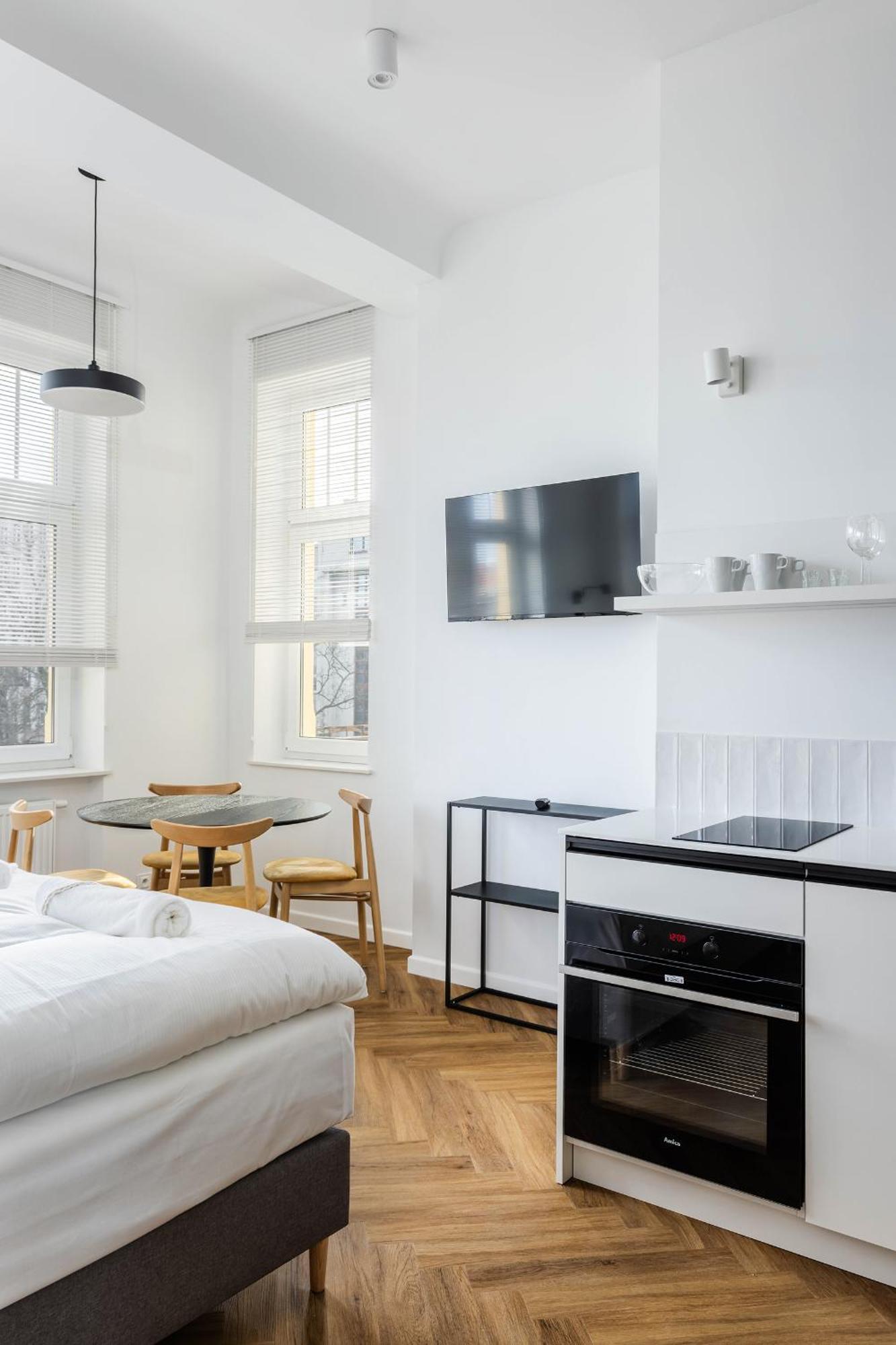 Przytulne I Komfortowe Studia Very Berry W Poznaniu By Noclegi Renters Экстерьер фото