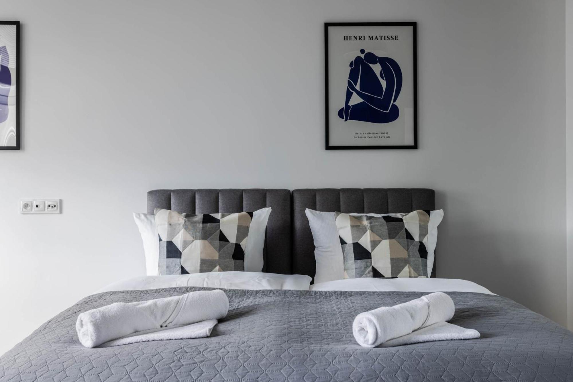Przytulne I Komfortowe Studia Very Berry W Poznaniu By Noclegi Renters Экстерьер фото